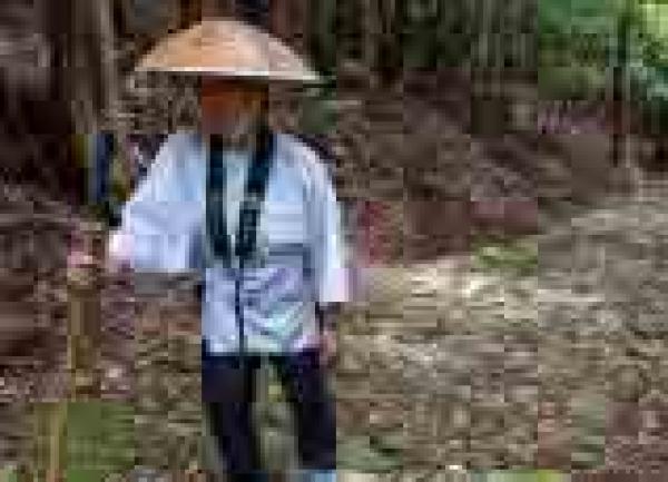 ONLINE EVENT - One Step at a Time: Exploring the Shikoku Pilgrimage with John Lander