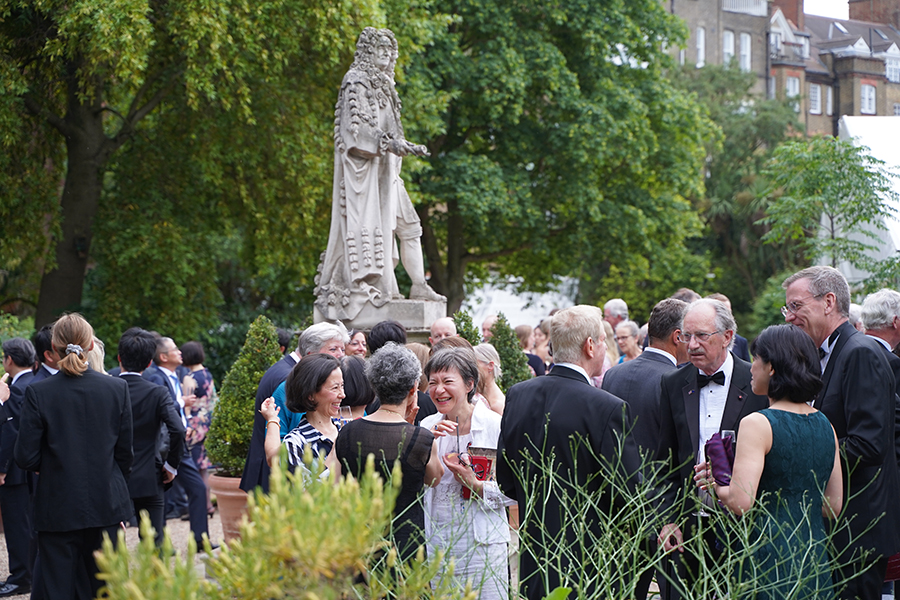 Image 03
